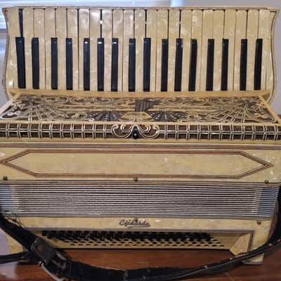 Vintage C. Firardo Italian Piano Accordion w/ Original Case Art Deco Pearloid Project image 16