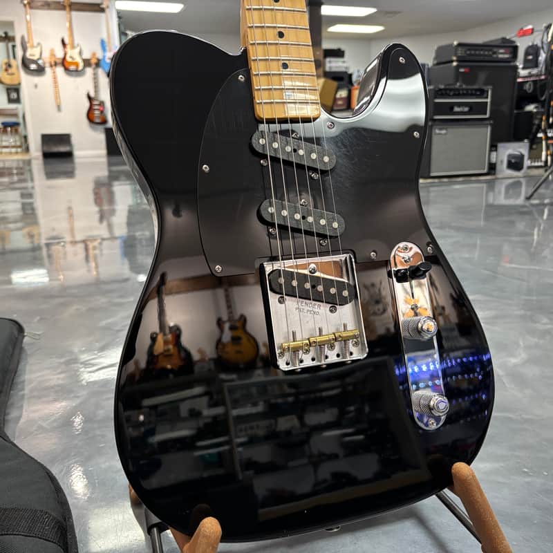 Fender Classic Player Triple Telecaster Black | Reverb
