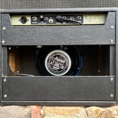 Fender Princeton "Drip Edge" 12-Watt 1x10" Guitar Combo 1968 - 1969 - Silverface image 2