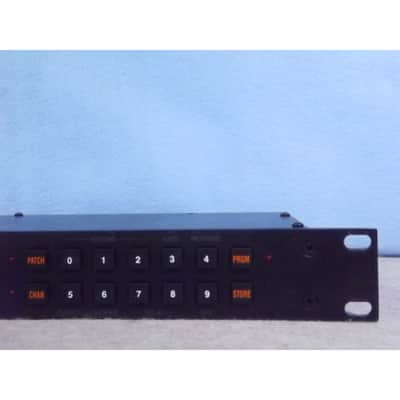 Alesis Midiverb II 16-Bit Digital Effects image 4