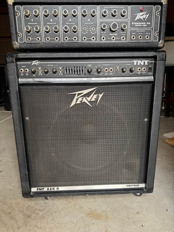 PEAVEY ピーヴィー TNT115 BW ベースアンプ Peavey TNT 115 BW 150-Watt 1x15 Bass Combo | Reverb