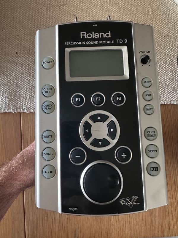 Roland TD-9 Drum Sound Module 2008 - 2011 - Silver / Black image 1