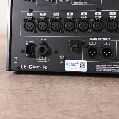 Roland M-200i 32-Channel Live Digital V-Mixer Console (NO POWER SUPPLY) CG01B7Q image 12