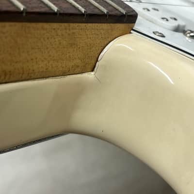 Fender Standard Stratocaster Strat Left Handed Lefty Electric Guitar - Arctic White image 21