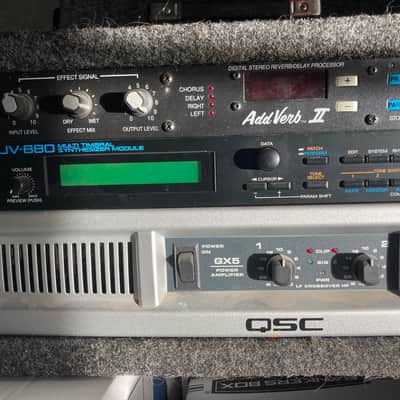 QSC GXD Series GX5 Power Amplifier 1990s - Silver image 1