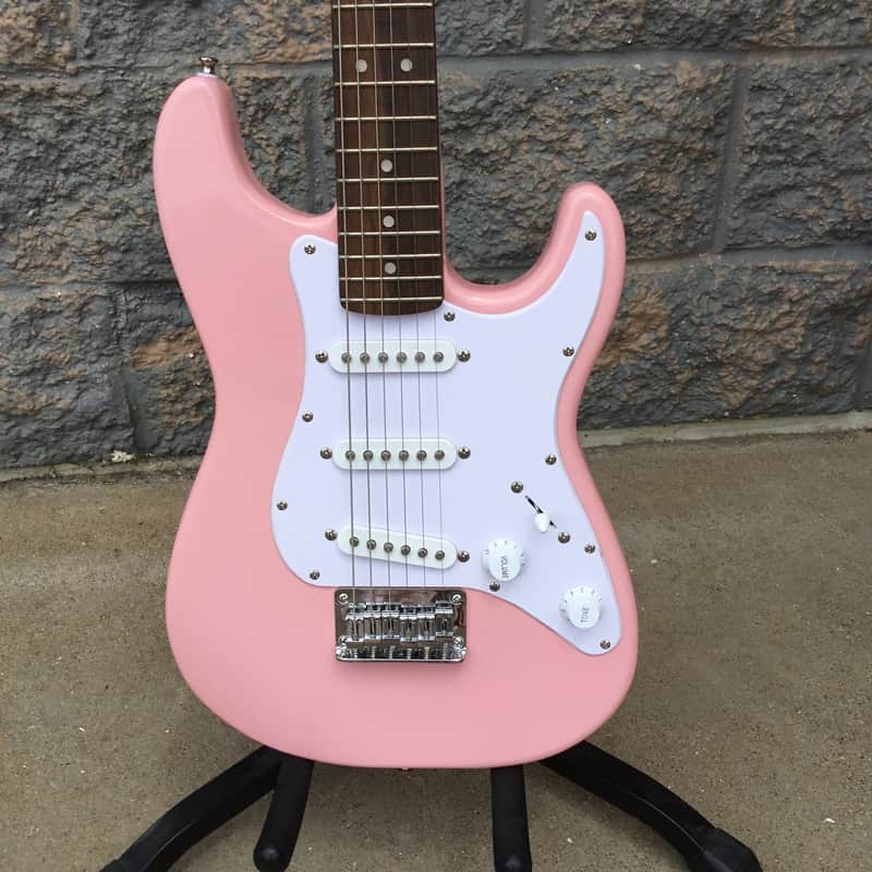 Squier Mini Stratocaster - Pink image 1