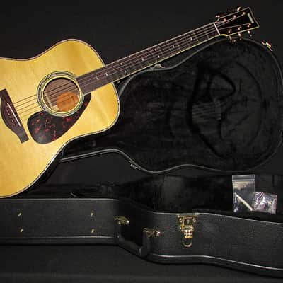 Yamaha LL16D Jumbo Acoustic Guitar Natural | Reverb