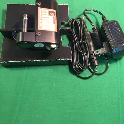 The Realist-Super Docking Station for Upright Bass-Rechargeable Pre Amp image 3