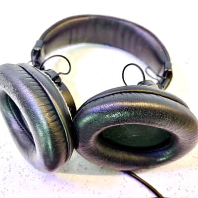 Sony MDR-7506 Studio Headphones - Black - Nice! image 5