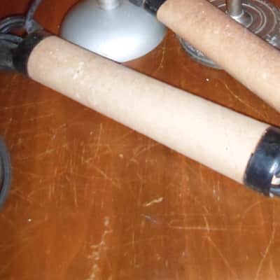 2 Vintage Realistic 33-989 Dynamic Cardoid Studio Two Sided Microphones w/ 2 matching Cords image 4