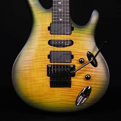 Fender Japan ST72-140YM Yngwie Malmsteen Signature Model Vintage