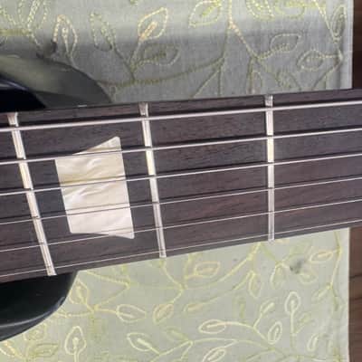 Gibson. Les Paul Studio.(2011)(Cherry Wood)(Burst-bucker Pro’s)(Pickups) image 5