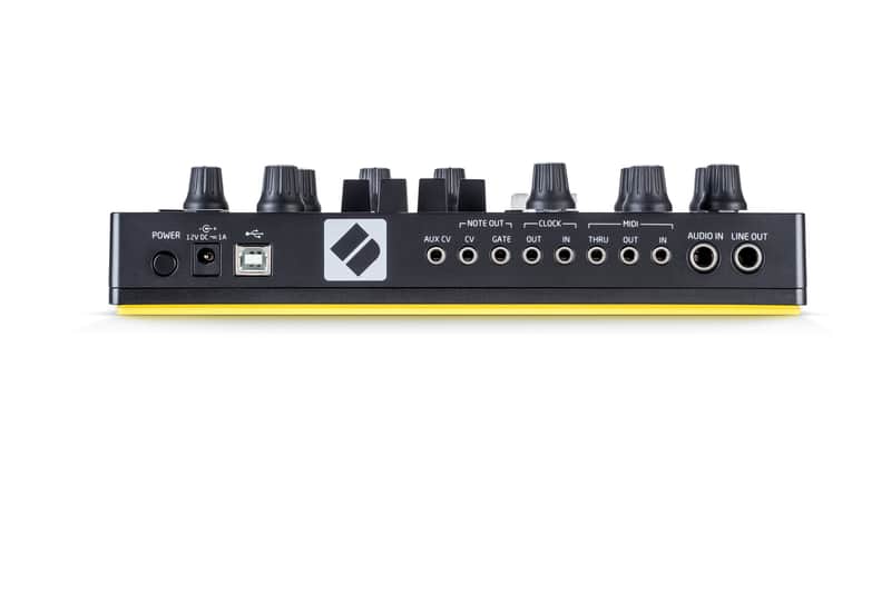 Novation Circuit Mono Station Paraphonic Synthesizer image 3