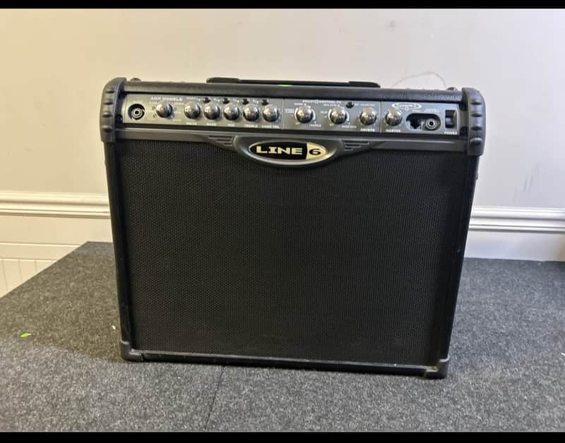 Line 6 Spider II 210 120-Watt 2x10" Digital Modeling Guitar Combo - Very Good image 1