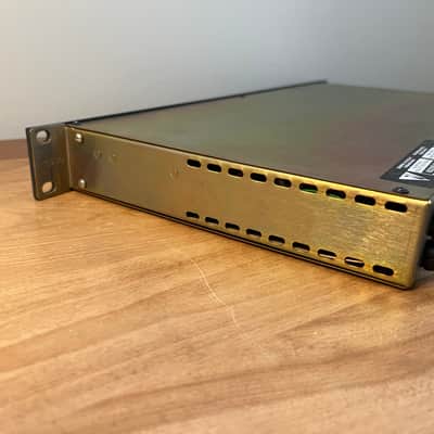 BSS DPR504 4 Channel Quad Noise Gate Excellent Condition 1 of 2 image 9