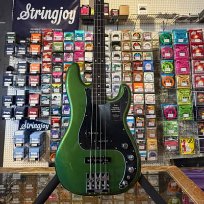 Fender Player II Modified Active Precision Bass with Rosewood Fretboard 2025 - Present - Harvest Green Metallic image 1