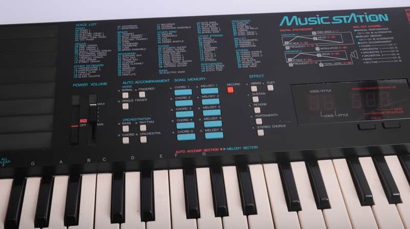 Yamaha PSS-780 Music Station Keyboard FM Synthesizer 61 Keys | Reverb
