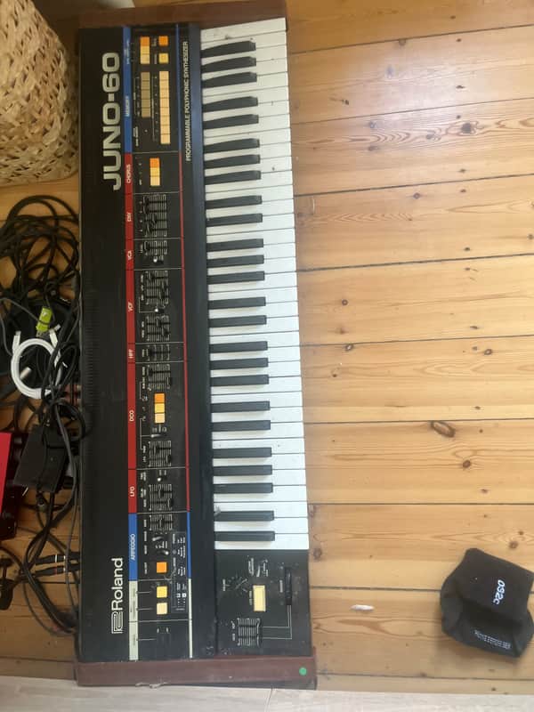 Roland Juno-60 61-Key Polyphonic Synthesizer 1982 - 1984 - Black image 1