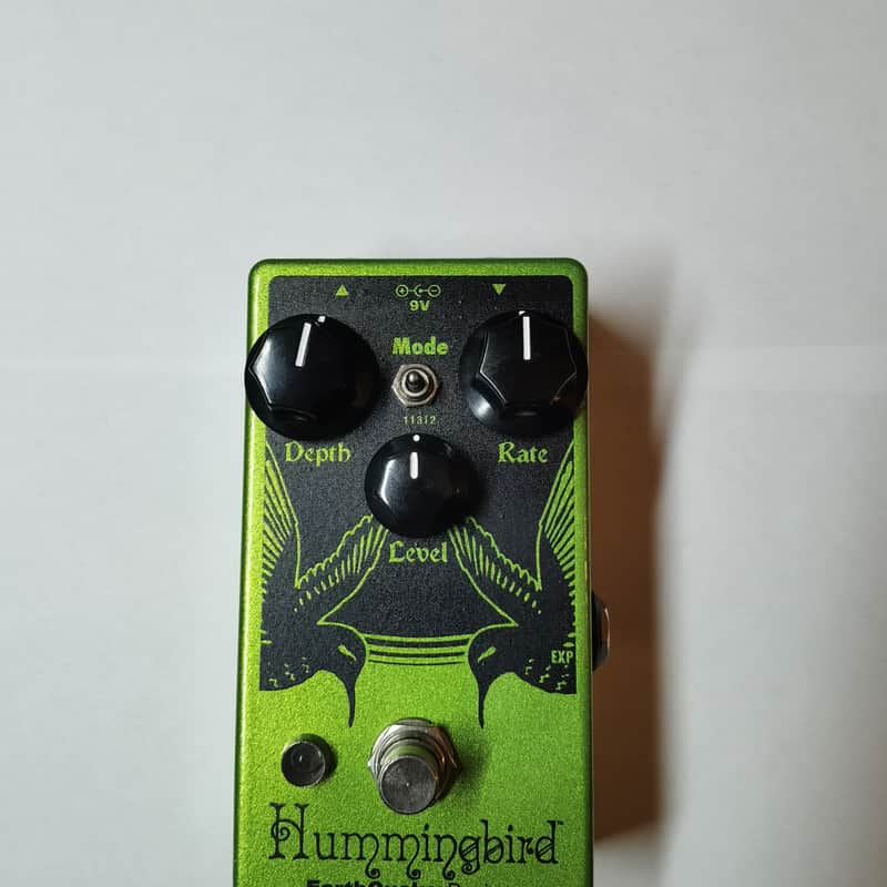 EarthQuaker Devices Hummingbird Repeat Percussions V4 2020 - Present - Green Sparkle / Black Print - OVP image 1
