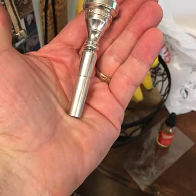 MINT TRUMPET MOUTHPIECE GIARDINELLI  7C NEW YORK FREE SHIP  HAND POLISHED , DISINFECTED , SNAKED OUT image 1