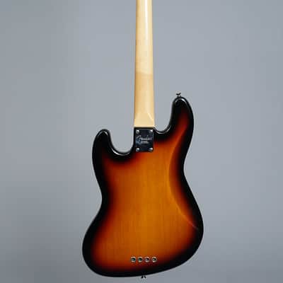Fender American Standard Jazz Bass 2004 - Three Tone Sunburst image 8