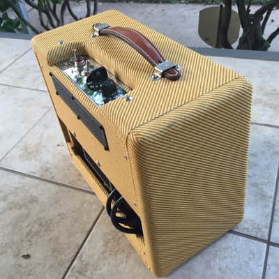 Fender Vibro Champ Eric Clapton Lacquered Tweed image 2
