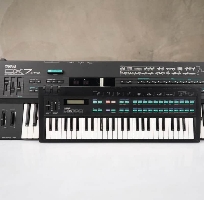 Yamaha DX7 II FD Digital Synthesizer w/ DX100 #58880 image 1