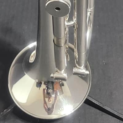 Getzen Series 700SP Semi Pro Trumpet -Mouthpiece & Case with strap image 12