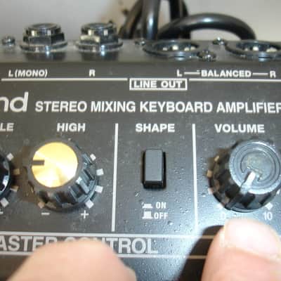 Roland KC-550 180-Watt 1x15" 4-Channel Mixing Keyboard Amplifier image 7