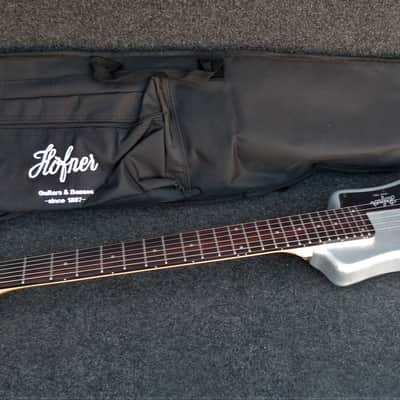 Hofner CT Series HCT-SH-SS-O Shorty Travel/Mini Electric Guitar Metallic SILVER Sparkle image 1