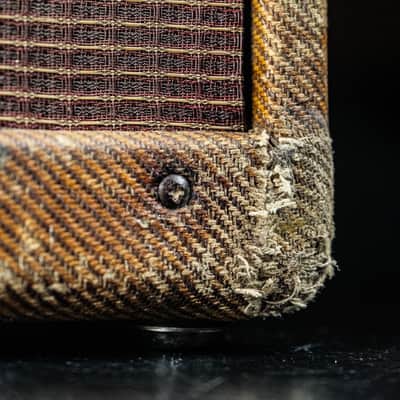 1959 Fender Deluxe 5E3 Narrow Panel 15-Watt 1x12 tweed image 5