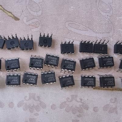 JRC 4558DD opamps  '80-'90 image 2