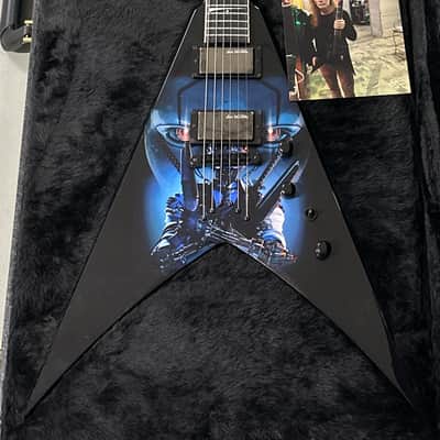 Dean USA Dave Mustaine Owned Tour Guitar Signed with Pics & COA image 2