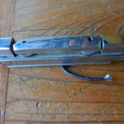 National Aristocrat Bridge Saddle Pickup 1947 Archtop image 4