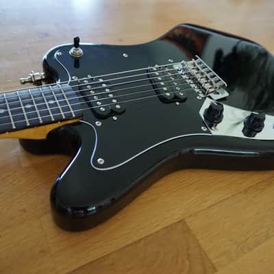 Left-Handed Super-Sonic Style - High Gloss Polyurethane Black image 6