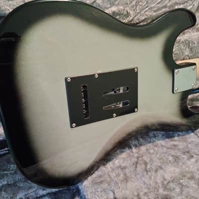 G&L Placentia Legacy with Maple Fretboard 2023 - Present - Silver Burst image 2