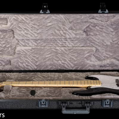Fender U.S.A. Geddy Lee Jazz Bass Maple Fingerboard Black (522) image 7