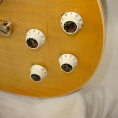 2017 Gibson Les Paul Traditional Electric Guitar, Maple w/ Case image 6