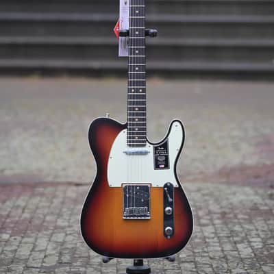 Fender American Ultra Luxe Vintage '60s Telecaster - 3-Color Sunburst image 16