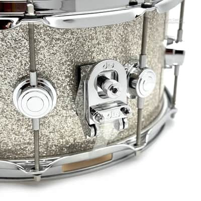 DW Collectors VLT 333 Maple Snare Drum 14x6.5 Broken Glass image 2