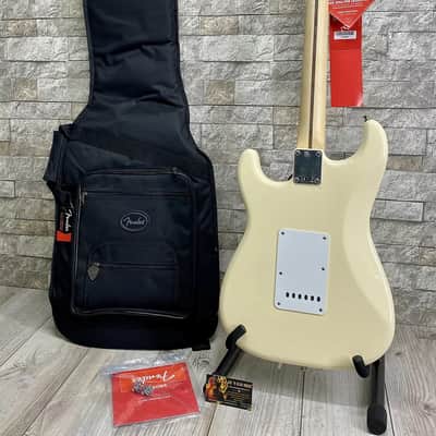 Fender #0139202305 Jimmie Vaughan Tex-Mex Strat, Olympic White, Maple Fingerboard, with Deluxe Gig Bag image 8
