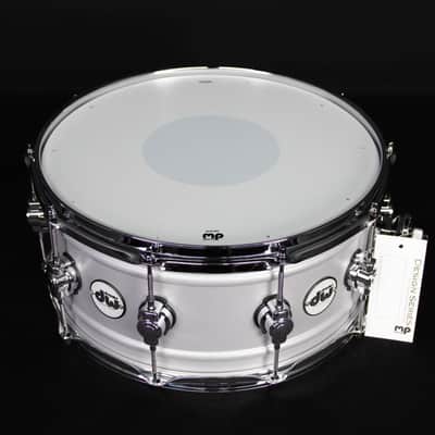 DW 14" x 6.5" Design Series Thin Aluminum Snare image 3