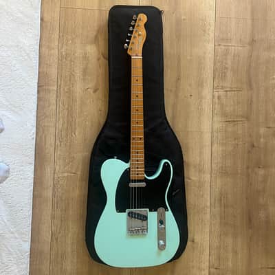 Fender Vintera '50s Telecaster Modified with Maple Fretboard 2019 - 2023 - Surf Green imagen 1