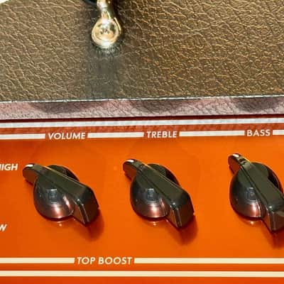 Vox AC15 HW R1 X Hand Wired 2 Channel Reverb 15 Watt 1x12"  Celestion Alnico Guitar Combo image 7