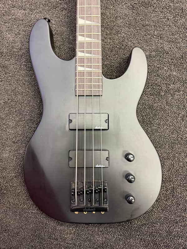 Jackson JS Series JS2 Concert Bass with Amaranth Fretboard