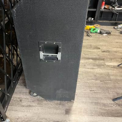 Peavey 118FH Single Folded 18 Bass Cabinet image 3