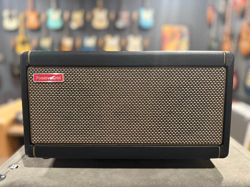Positive Grid Spark 40 40-Watt 2x4" Modeling Guitar Combo image 1