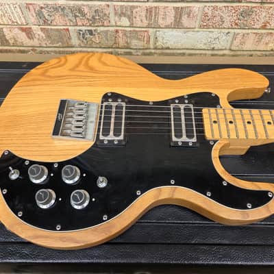Vintage 1979 Peavey T-60 Electric Guitar (Patent Pending) w/ Original Plastic Hardshell Case! image 4