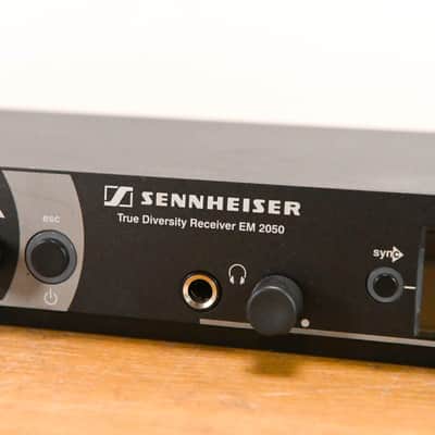 Sennheiser EM 2050 Dual Wireless Receiver - 558-626 MHz CG012PZ image 5