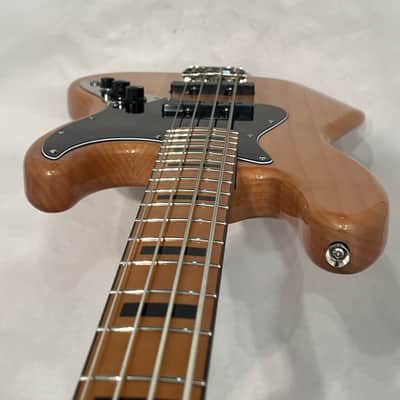 Squier Classic Vibe '70s Jazz Bass 4 String Electric Bass Guitar 2025 Natural image 12